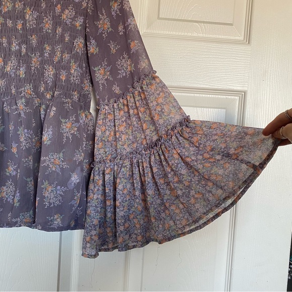 American Eagle Butterfly Long Sleeve Top - Picture 2 of 5